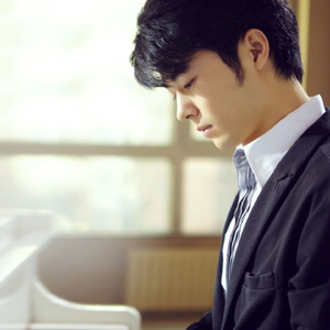 深夜yello想要草
